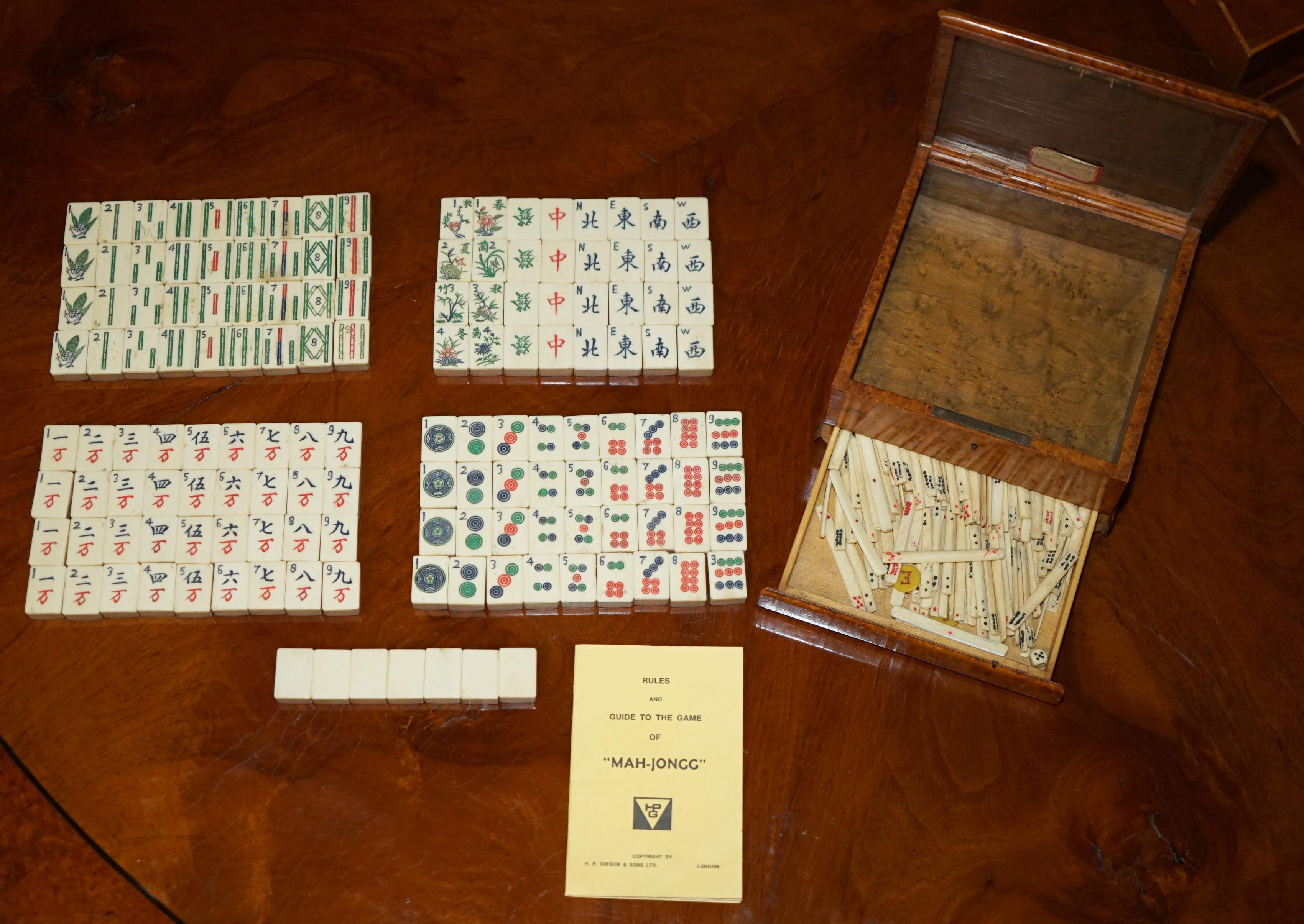 ANTICO SET DI MAHJONG CINESE CIRCA 1920 + CONTATORI IN CASSETTA ORIGINALE IN LEGNO DI AMBOYNA in vendita 5