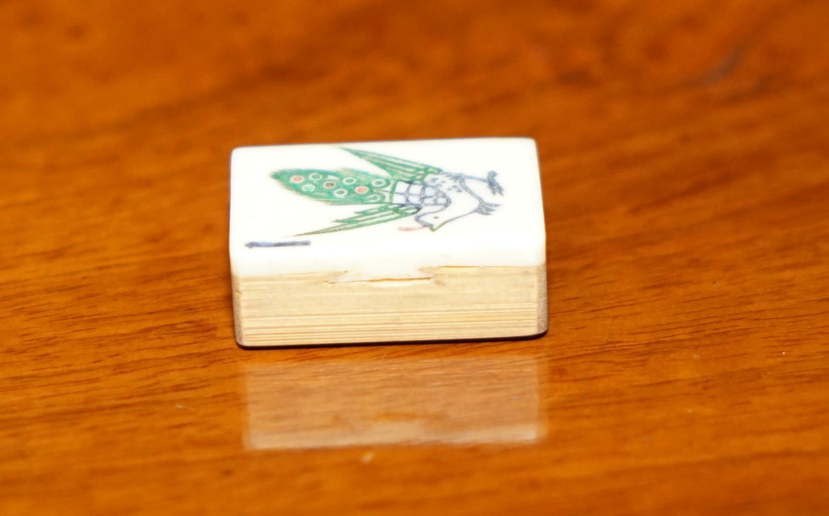 ANTICO SET DI MAHJONG CINESE CIRCA 1920 + CONTATORI IN CASSETTA ORIGINALE IN LEGNO DI AMBOYNA in vendita 10