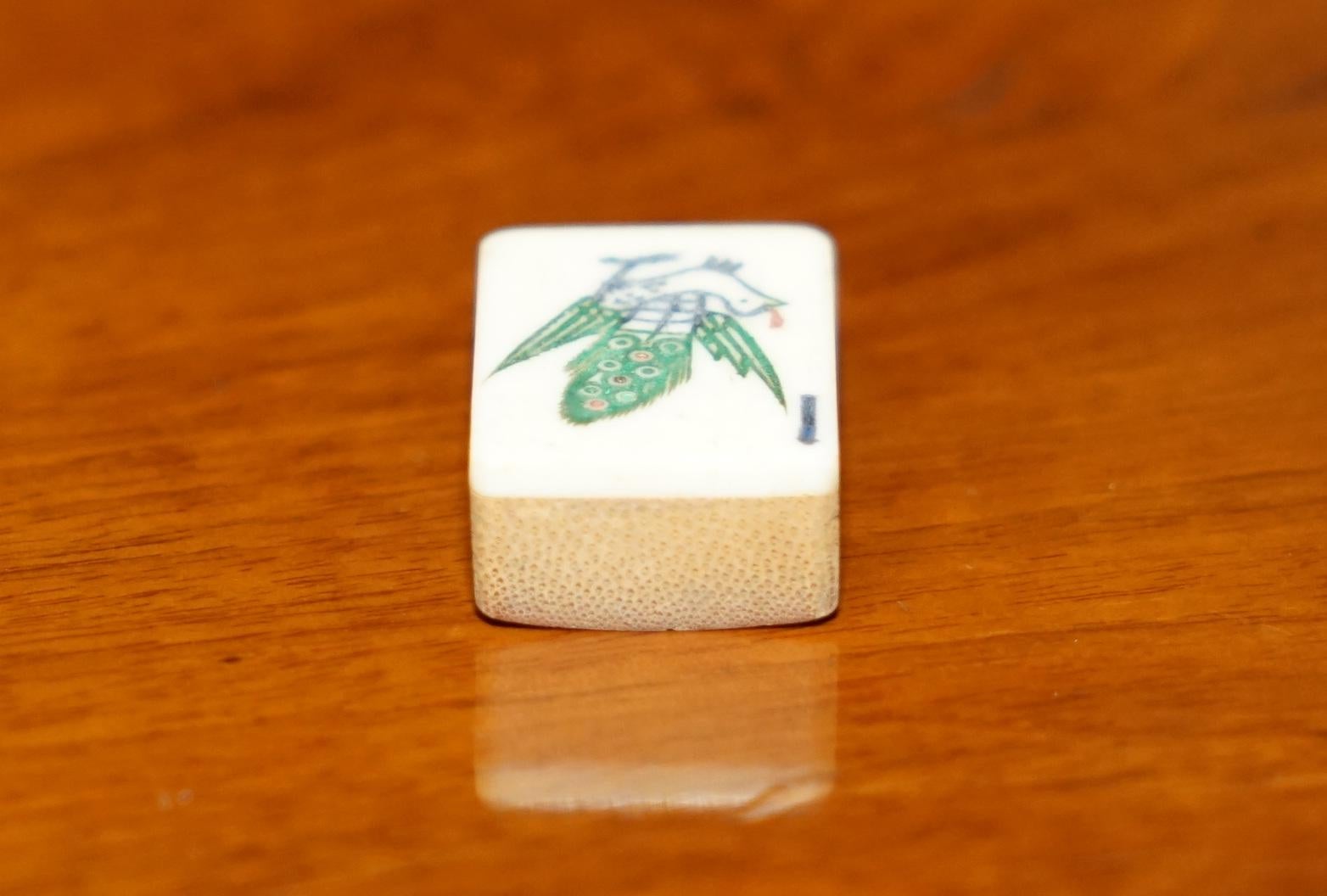 ANTICO SET DI MAHJONG CINESE CIRCA 1920 + CONTATORI IN CASSETTA ORIGINALE IN LEGNO DI AMBOYNA in vendita 11