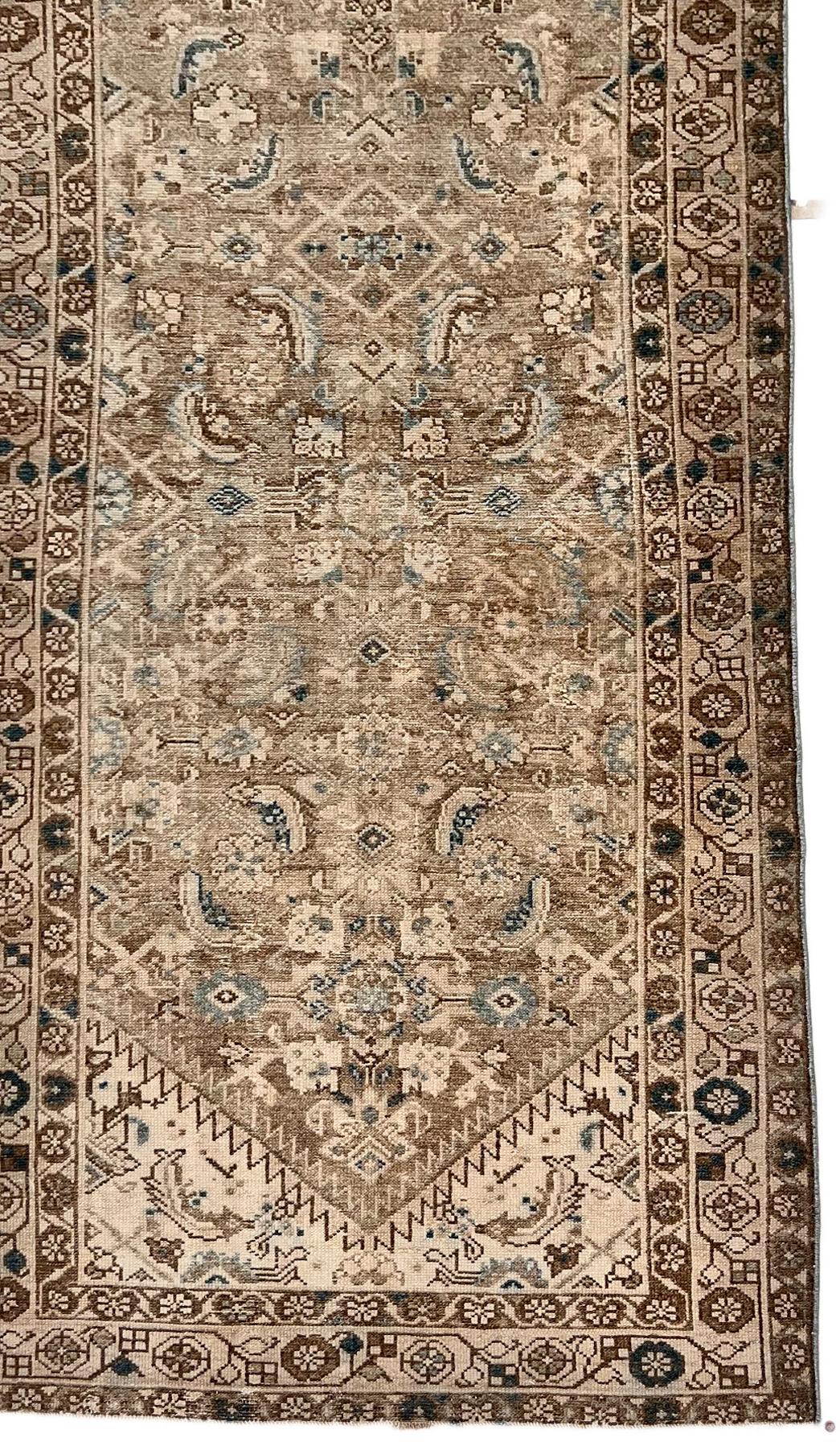 Antique Circa 1920 Light Gray Malayer Hand Knotted Runner 3'5 X 12'7 Lana en venta