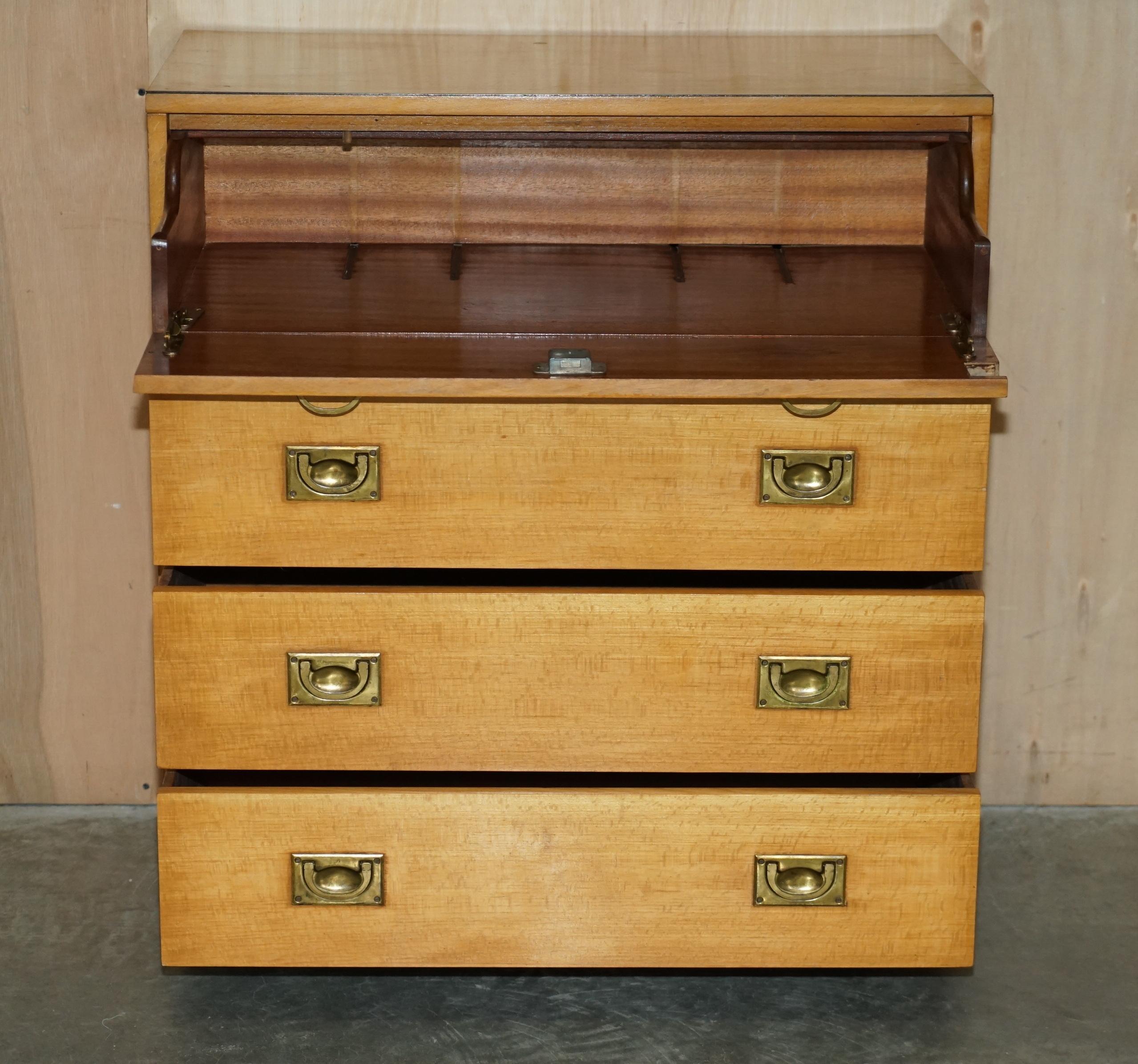 Antique circa 1920 Light Oak Military Campaign Chest of Drawers with Drop Front For Sale 12