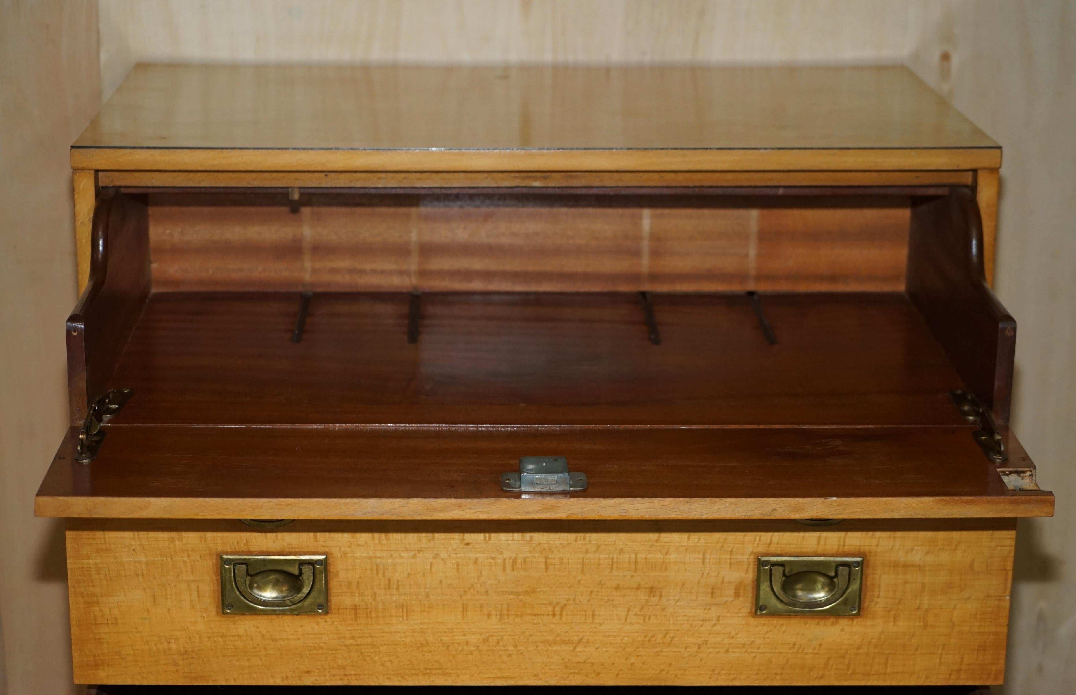 Antique circa 1920 Light Oak Military Campaign Chest of Drawers with Drop Front For Sale 13