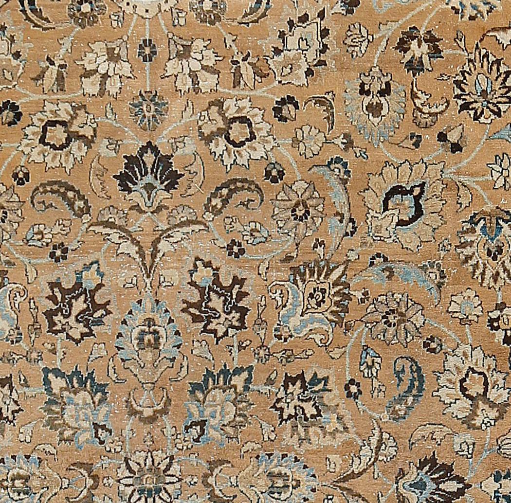 Antigua Alfombra Persa Meshad Anudada a Mano Circa 1920 9'7 x 16'6 en venta 2