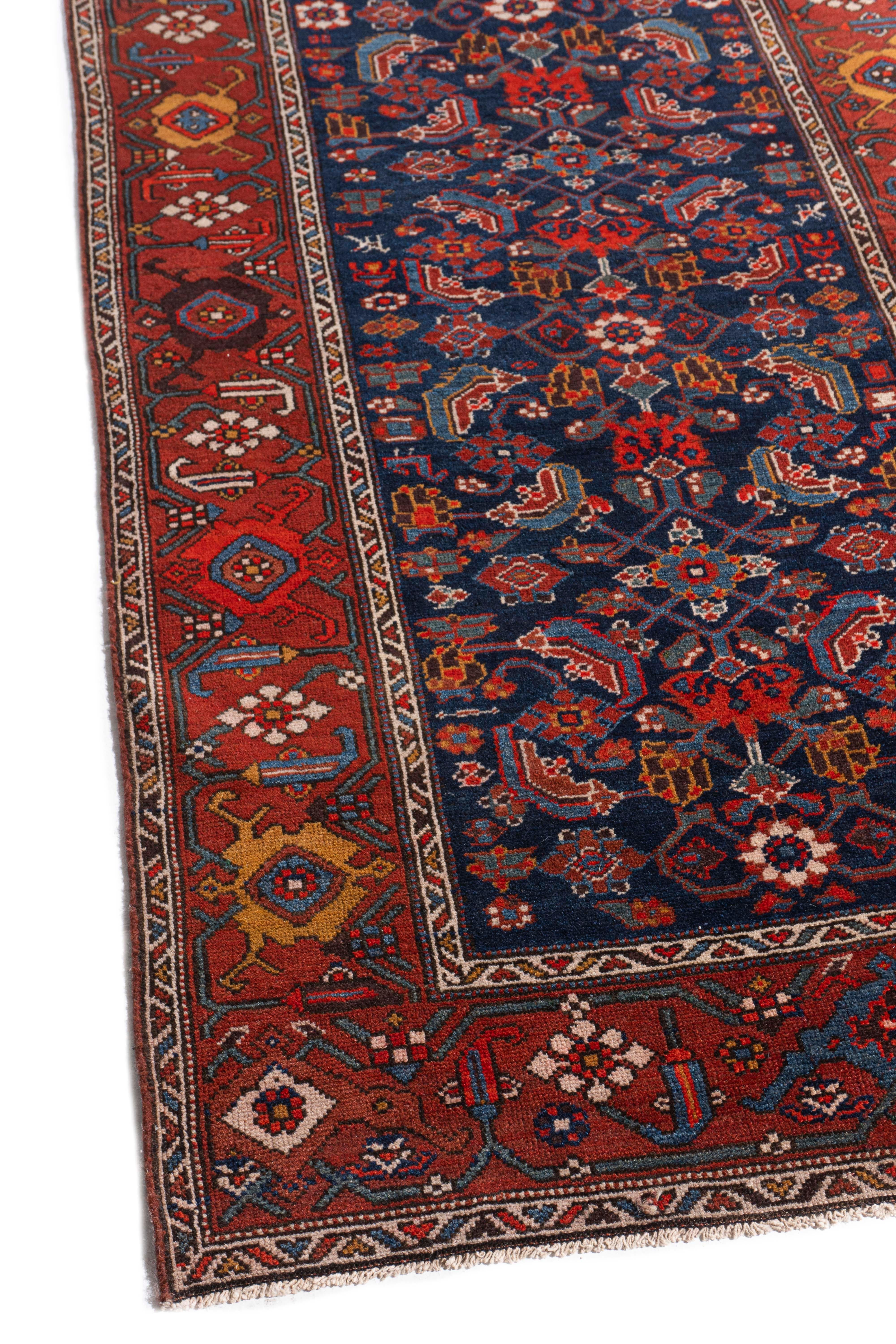 Antiker roter persischer Malayer-Läufer, handgeknüpft, um 1920 (Persisch) im Angebot