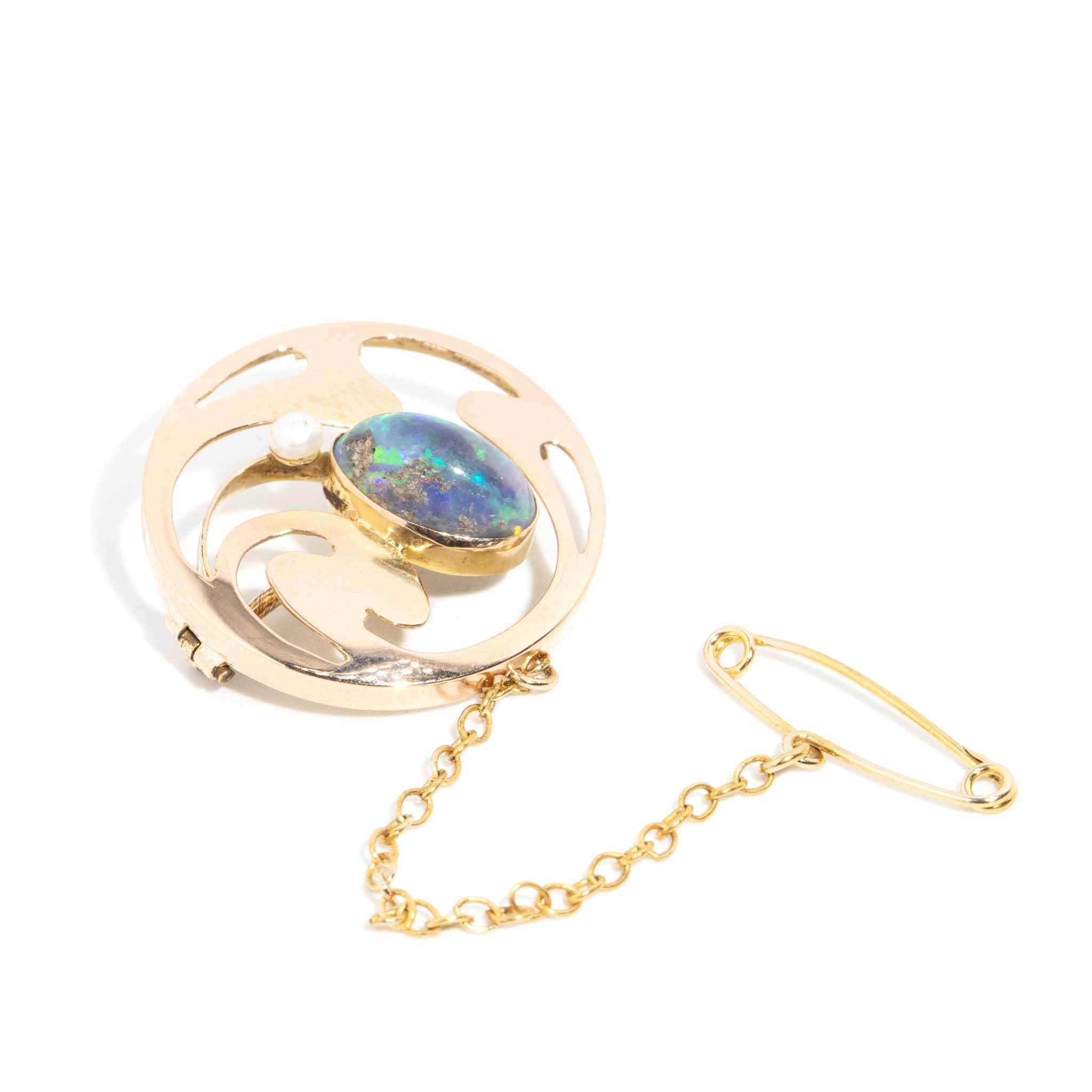 Antique Circa 1920s 1.48 Carat Opal & Pearl Brooch 15 Carat Yellow Gold For Sale 2