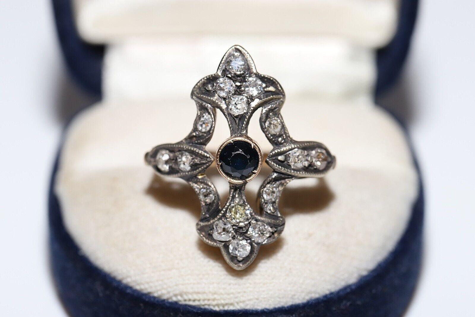 En très bon état.
Le poids total est de  4.3 grammes.
Le diamant est de 0,90 carat.
Le diamant est de couleur G-H-I-J et de pureté vvs-vs-s1.
Totalement saphir 0,40 carat.
La taille de la bague est de 7 US.
Nous pouvons fabriquer n'importe quelle