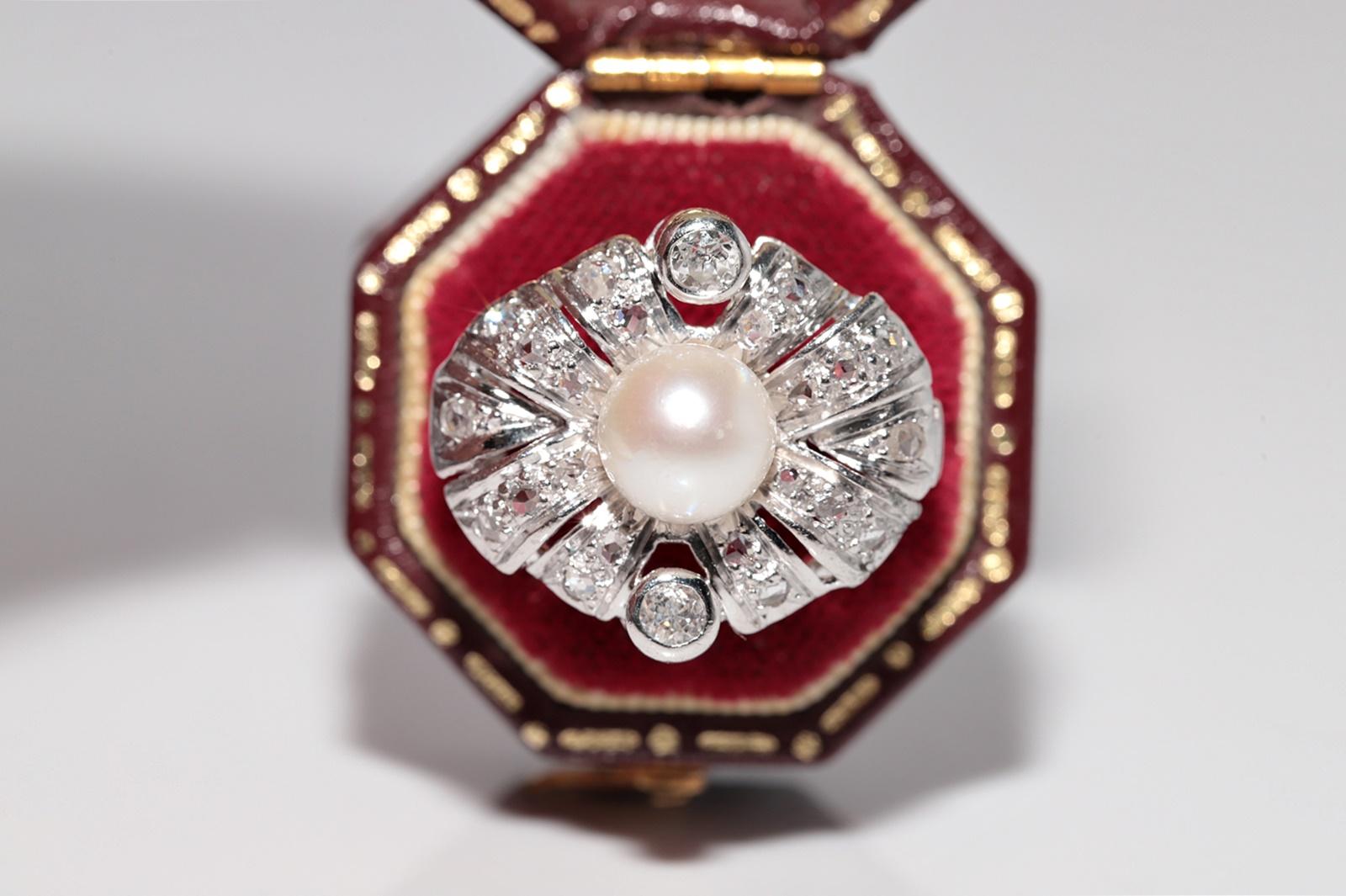 Antique Circa 1920s 18k Gold Art Deco Natural Diamond And Pearl Decorated Ring For Sale 1