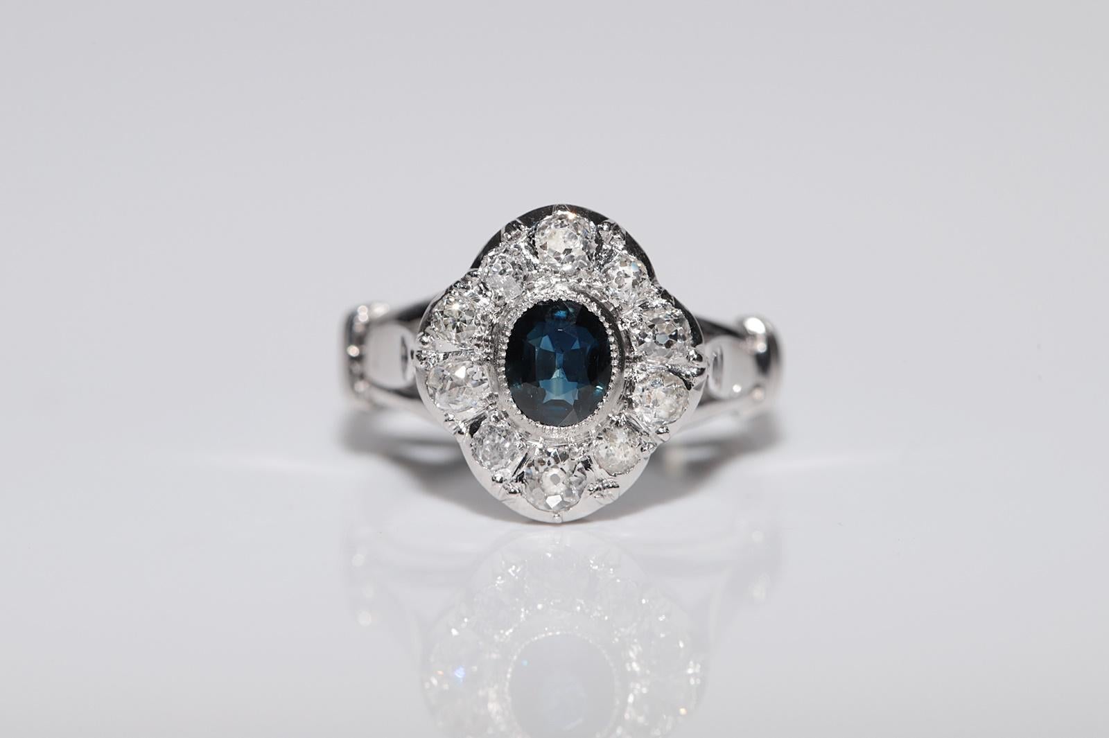 Antique Circa 1920s 18k Gold Art Deco Natural Diamond And Sapphire Navette Ring In Good Condition For Sale In Fatih/İstanbul, 34