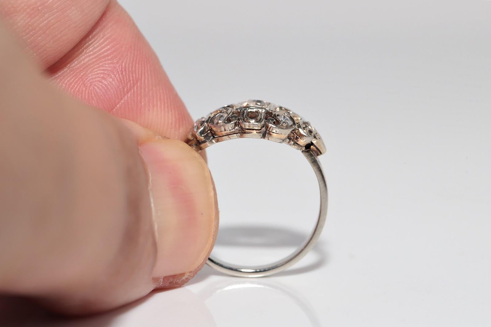 Bague Art déco ancienne des années 1920 en or 18 carats décorée de diamants naturels en vente 7