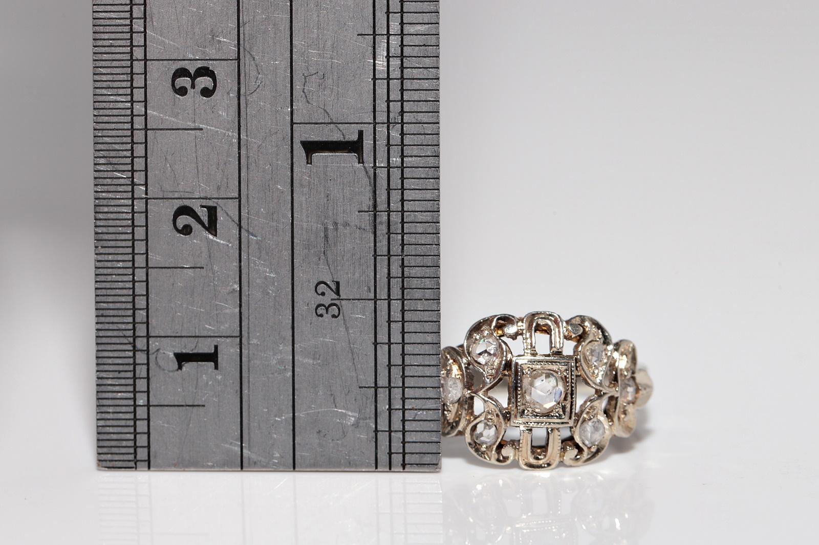 Bague Art déco ancienne des années 1920 en or 18 carats décorée de diamants naturels en vente 4