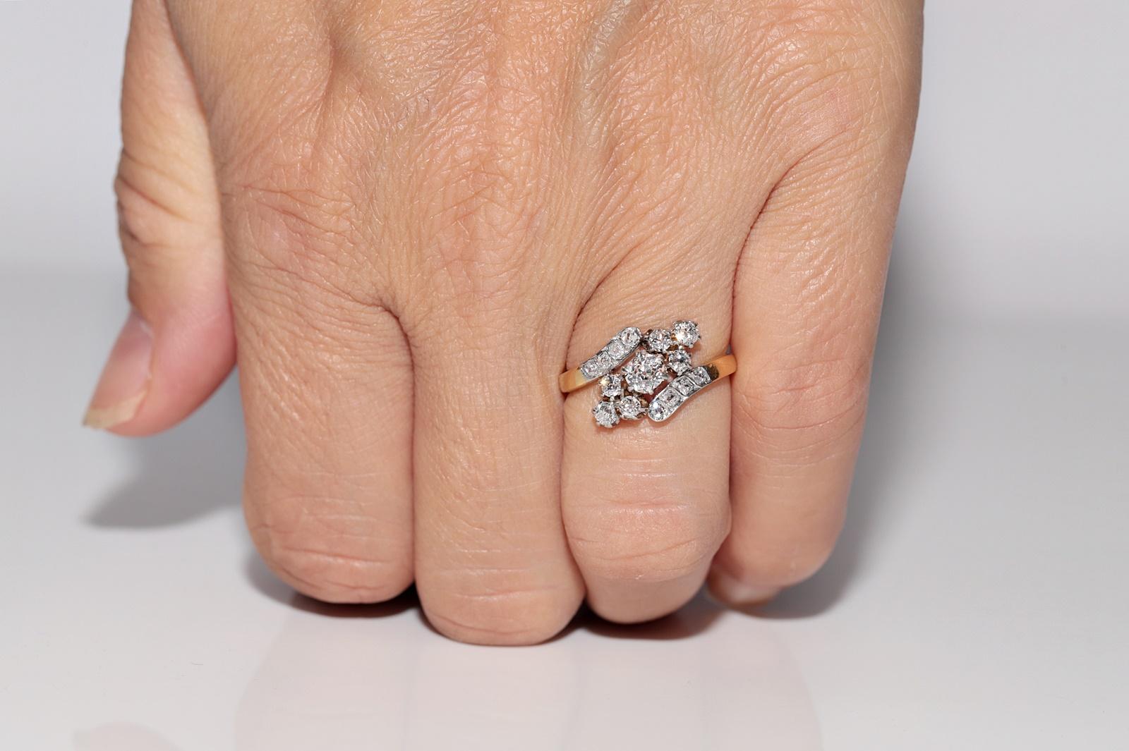 Antique Circa 1920s 18k Gold Handcrafted Natural Old Cut Diamond Decorated Ring For Sale 7