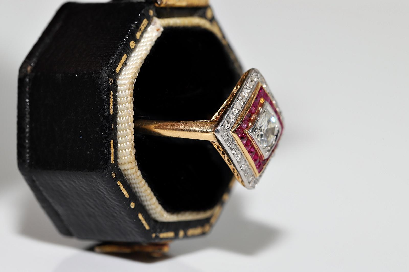 Art Deco Antique Circa 1920s 18k Gold Natural Diamond And Caliber Ruby Ring For Sale