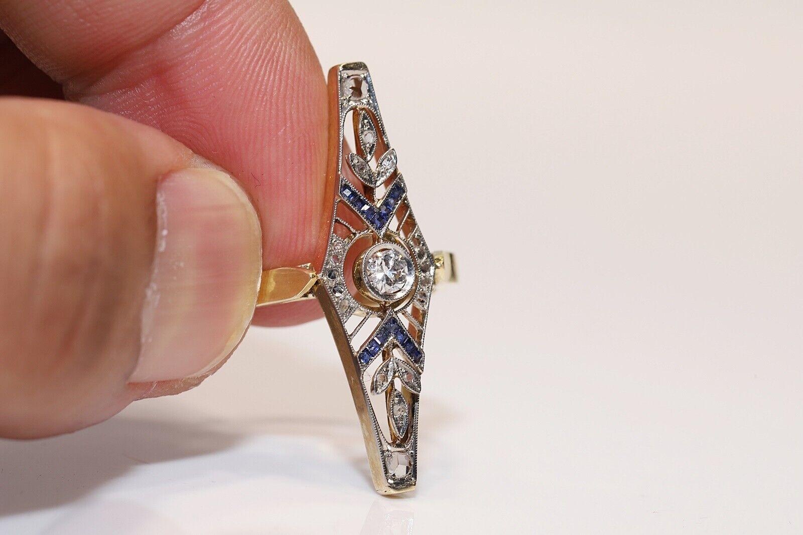 Art Deco Antique Circa 1920s 18k Gold Natural Diamond And Caliber Sapphire Decorated Ring For Sale