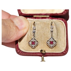 Antique Circa 1920s 18k Gold Natural Diamond And Ruby Decorated Drop Earring 