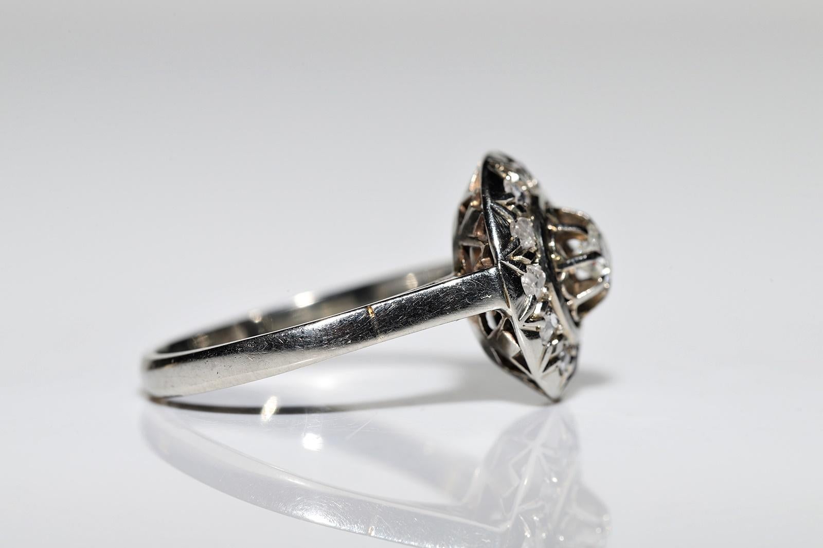 Antique Circa 1920s 18k Gold Natural Diamond Decorated Ring In Good Condition For Sale In Fatih/İstanbul, 34