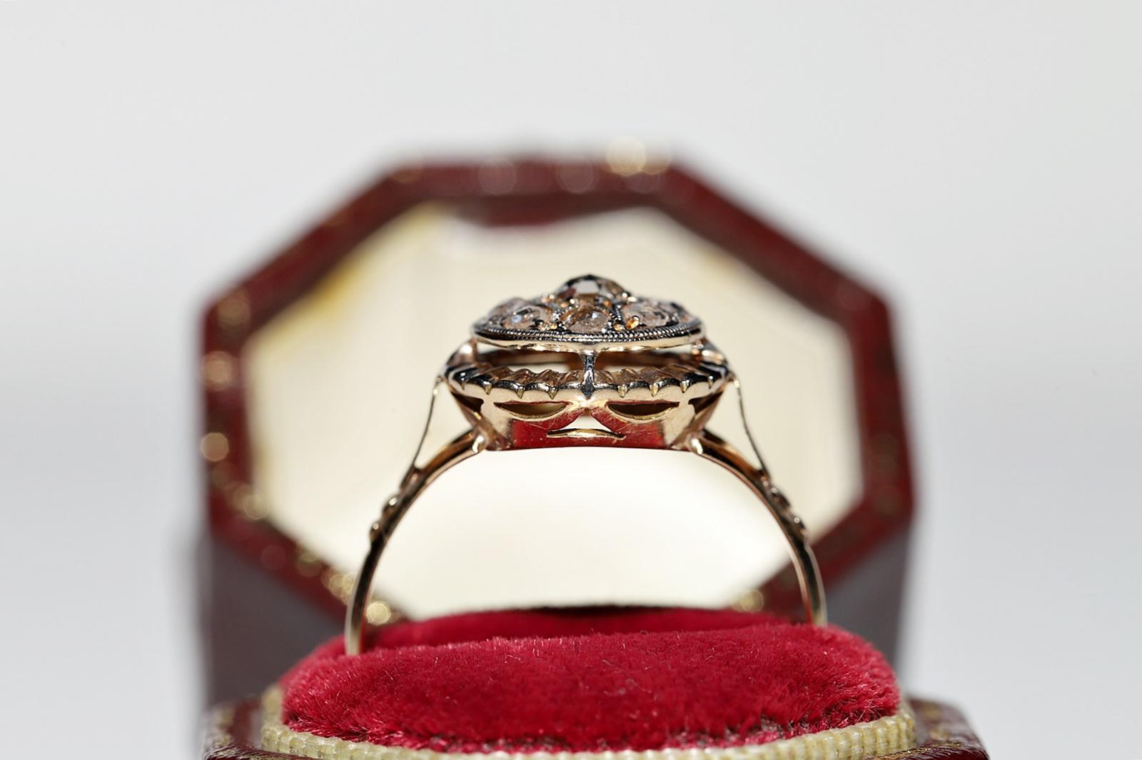 Women's Antique Circa 1920s 18k Gold Natural Rose Cut Diamond Decorated Ring For Sale