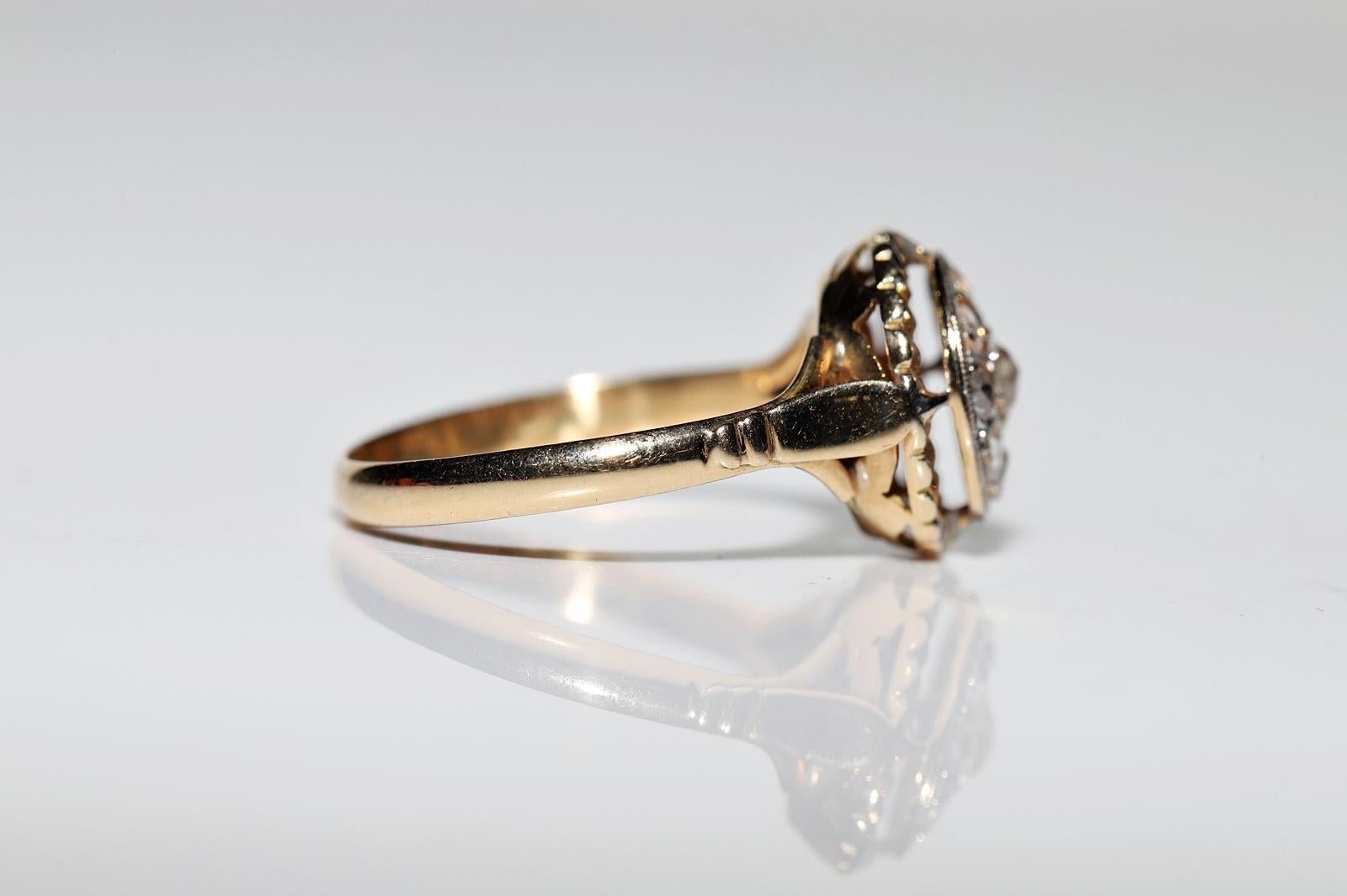 Antique Circa 1920s 18k Gold Natural Rose Cut Diamond Decorated Ring For Sale 4