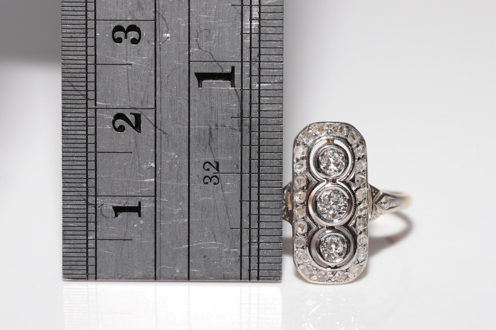 Bague Art déco ancienne des années 1920 en or 14 carats décorée de diamants naturels en vente 7