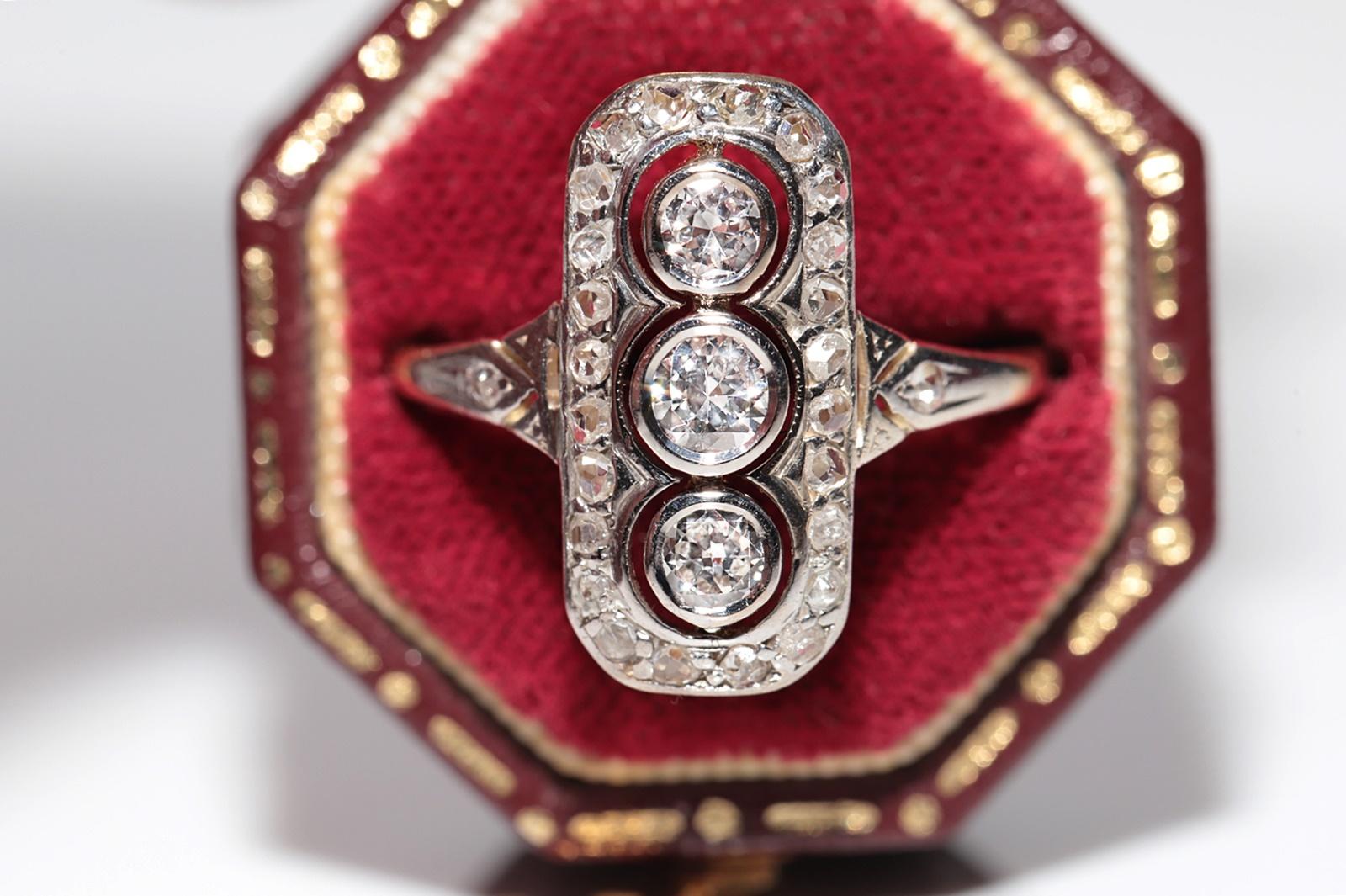 Taille vieille mine Bague Art déco ancienne des années 1920 en or 14 carats décorée de diamants naturels en vente