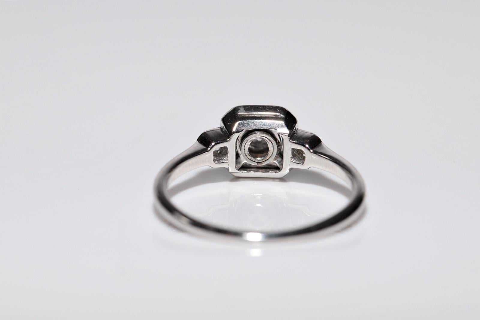 Bague carrée Art déco des années 1920 en or 14 carats décorée de diamants naturels en vente 6