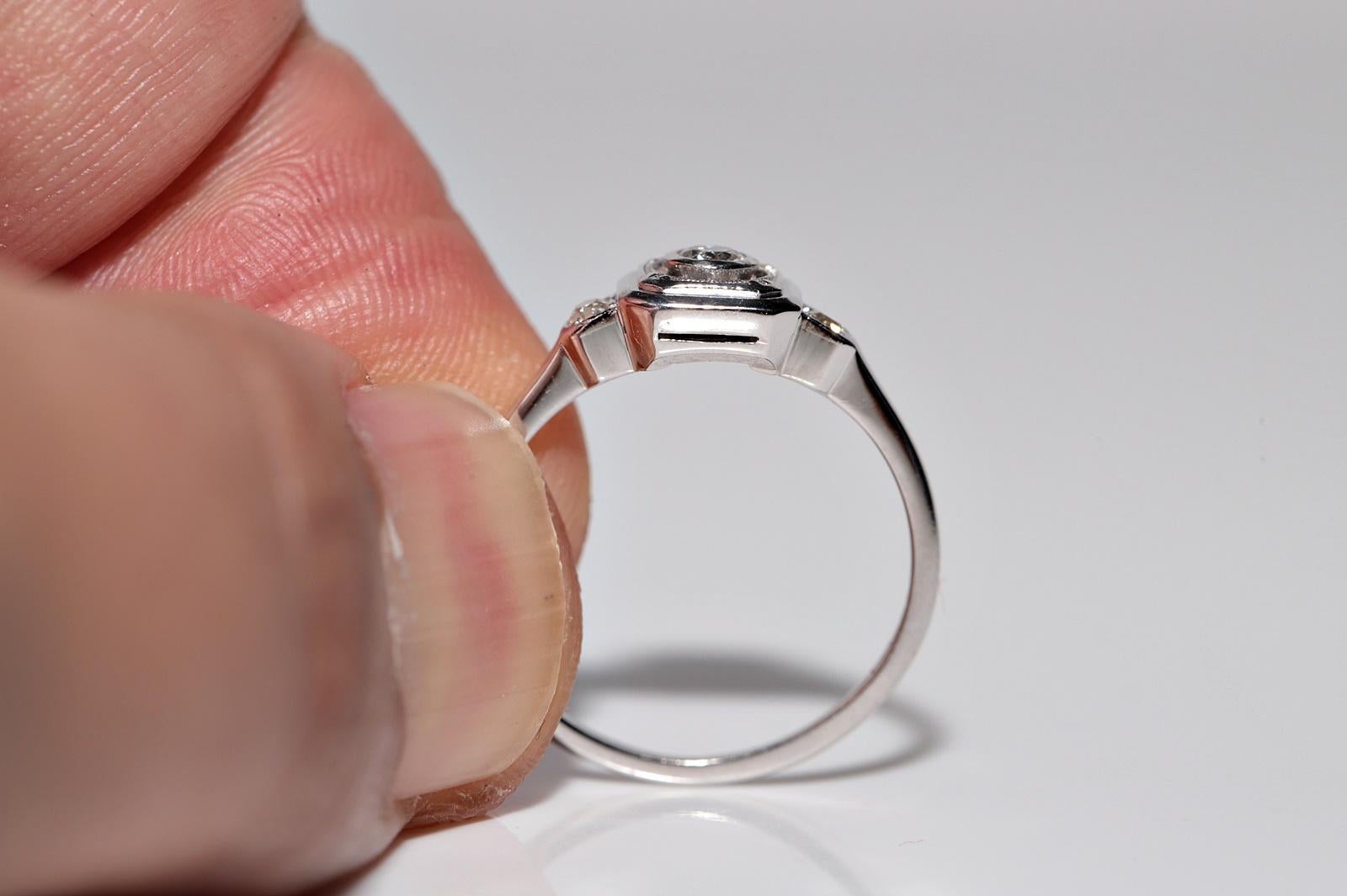 Bague carrée Art déco des années 1920 en or 14 carats décorée de diamants naturels en vente 7