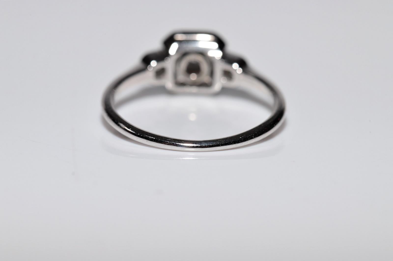 Bague carrée Art déco des années 1920 en or 14 carats décorée de diamants naturels en vente 8