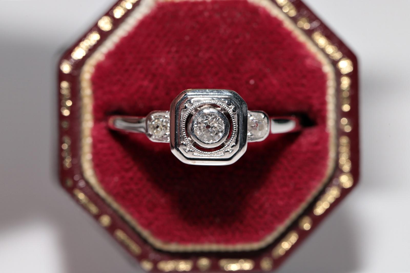 Bague carrée Art déco des années 1920 en or 14 carats décorée de diamants naturels en vente 1