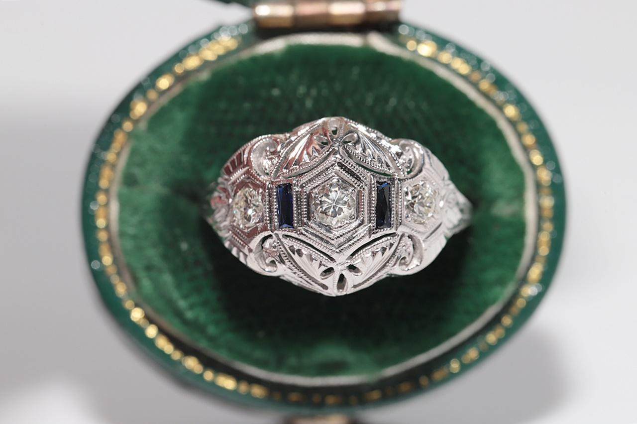 Bague ancienne en or 18k Circa 1920 Art Deco Diamant naturel et saphir Pour femmes en vente