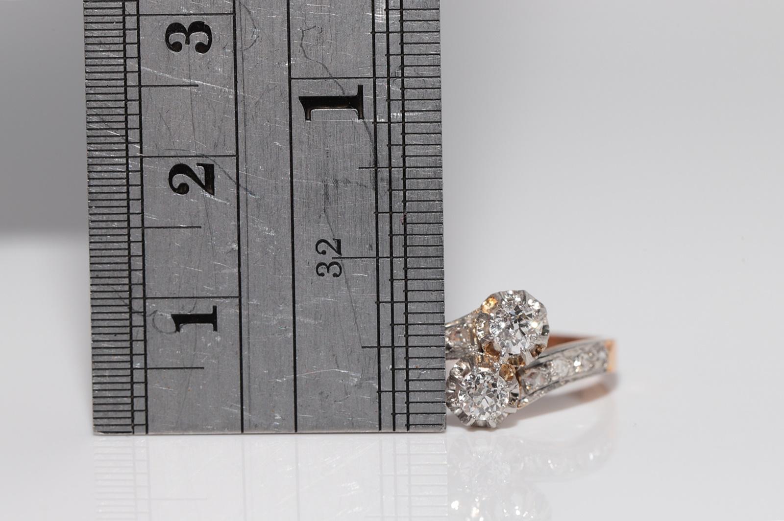 Bague Art déco ancienne des années 1920 en or 18 carats décorée de diamants naturels en vente 9