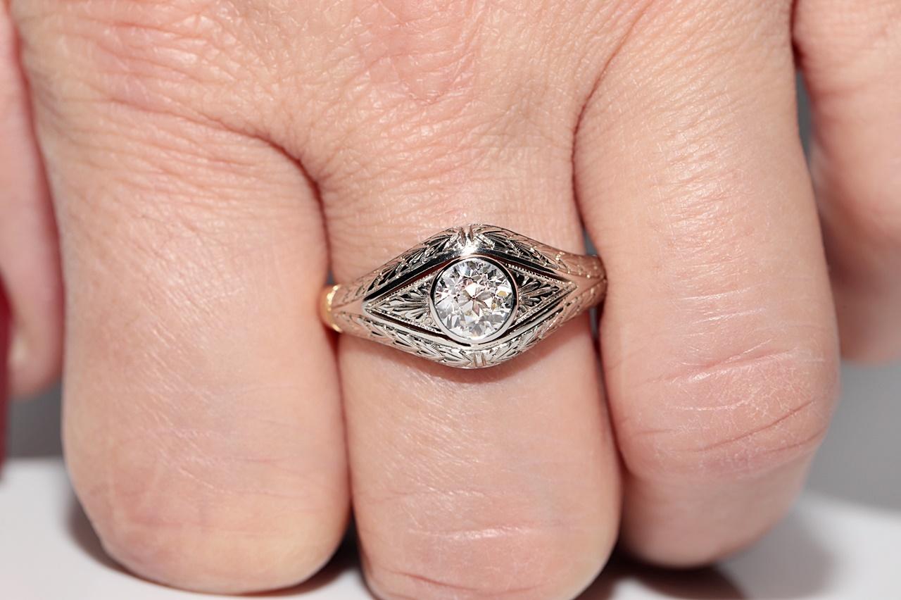 Taille vieille mine Bague solitaire Art déco ancienne des années 1920 en or 18 carats décorée de diamants naturels en vente