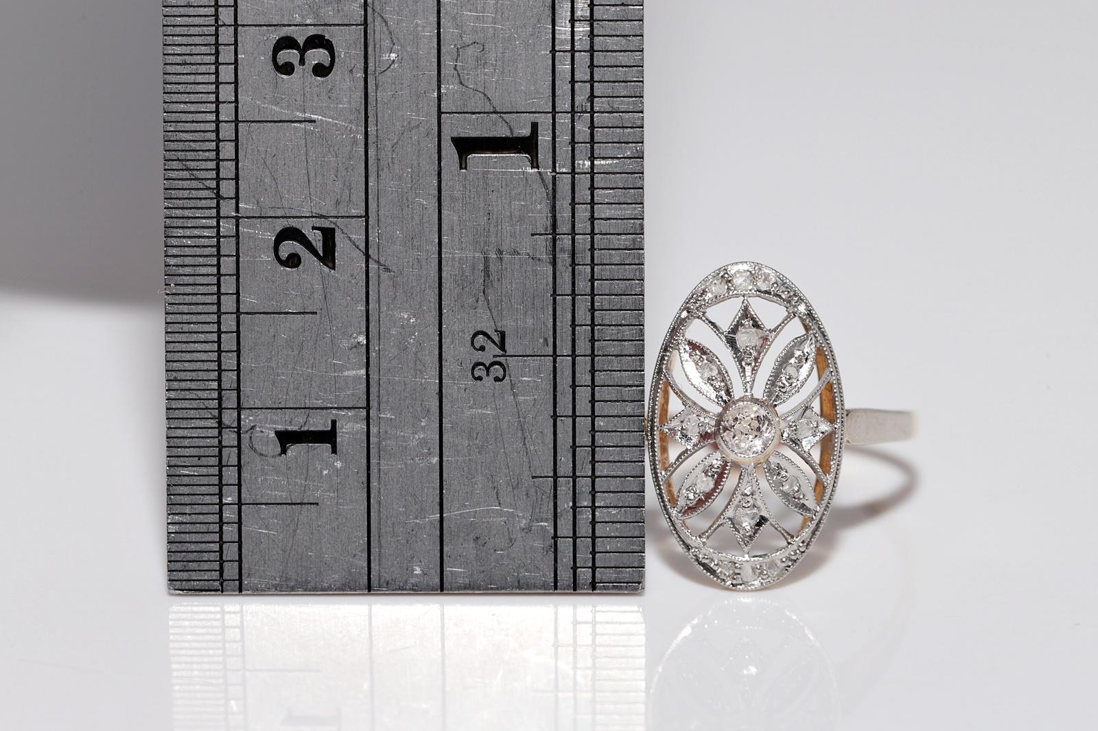 Bague Art déco ancienne des années 1920 en or 18 carats avec diamants naturels de style ovale Pour femmes en vente