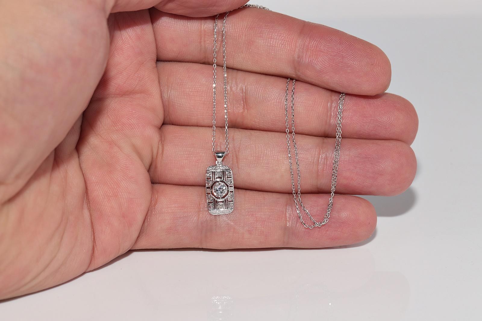 Collier antique Circa 1920s Art Deco en or 18k avec pendentif en diamant naturel en vente 1