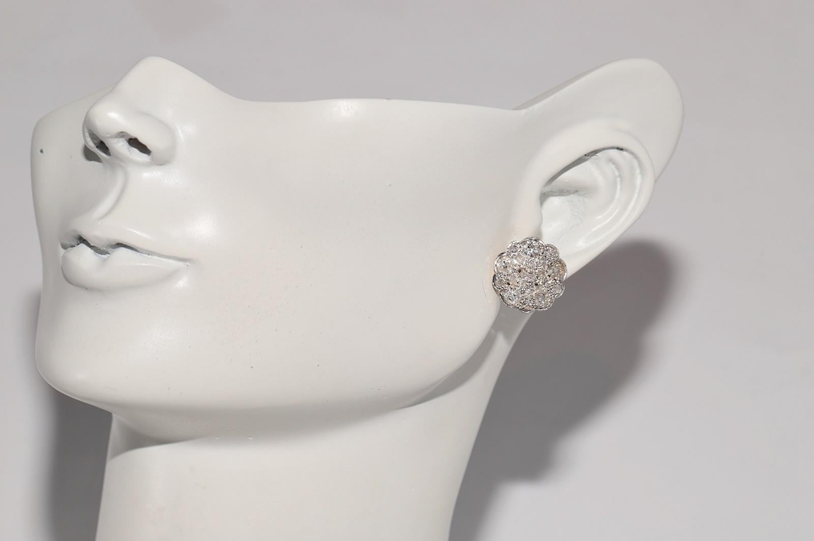 Antiguo Circa 1920s Art Deco Oro 18k Diamante Natural  Pendiente Estilo Redondo en venta 9