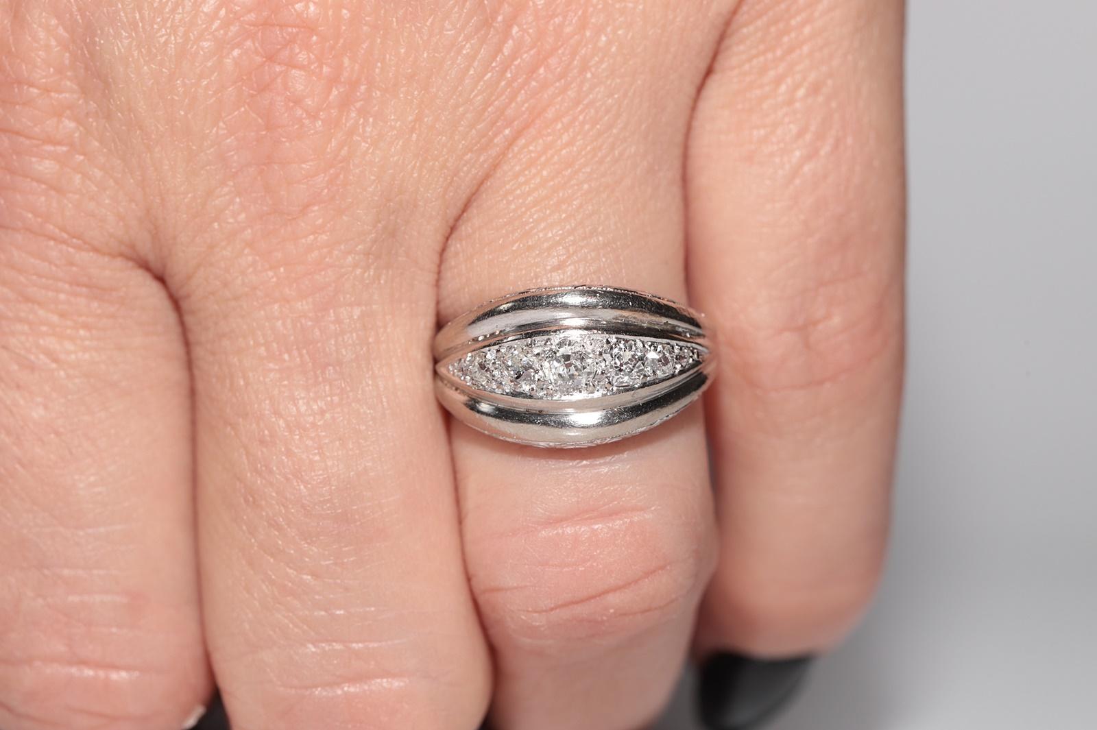 Antique Circa 1920s Art Deco 18k Gold Natural Old Cut Diamond Band Ring For Sale 11