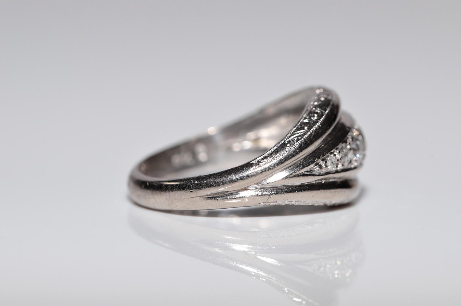 Antique Circa 1920s Art Deco 18k Gold Natural Old Cut Diamond Band Ring For Sale 1