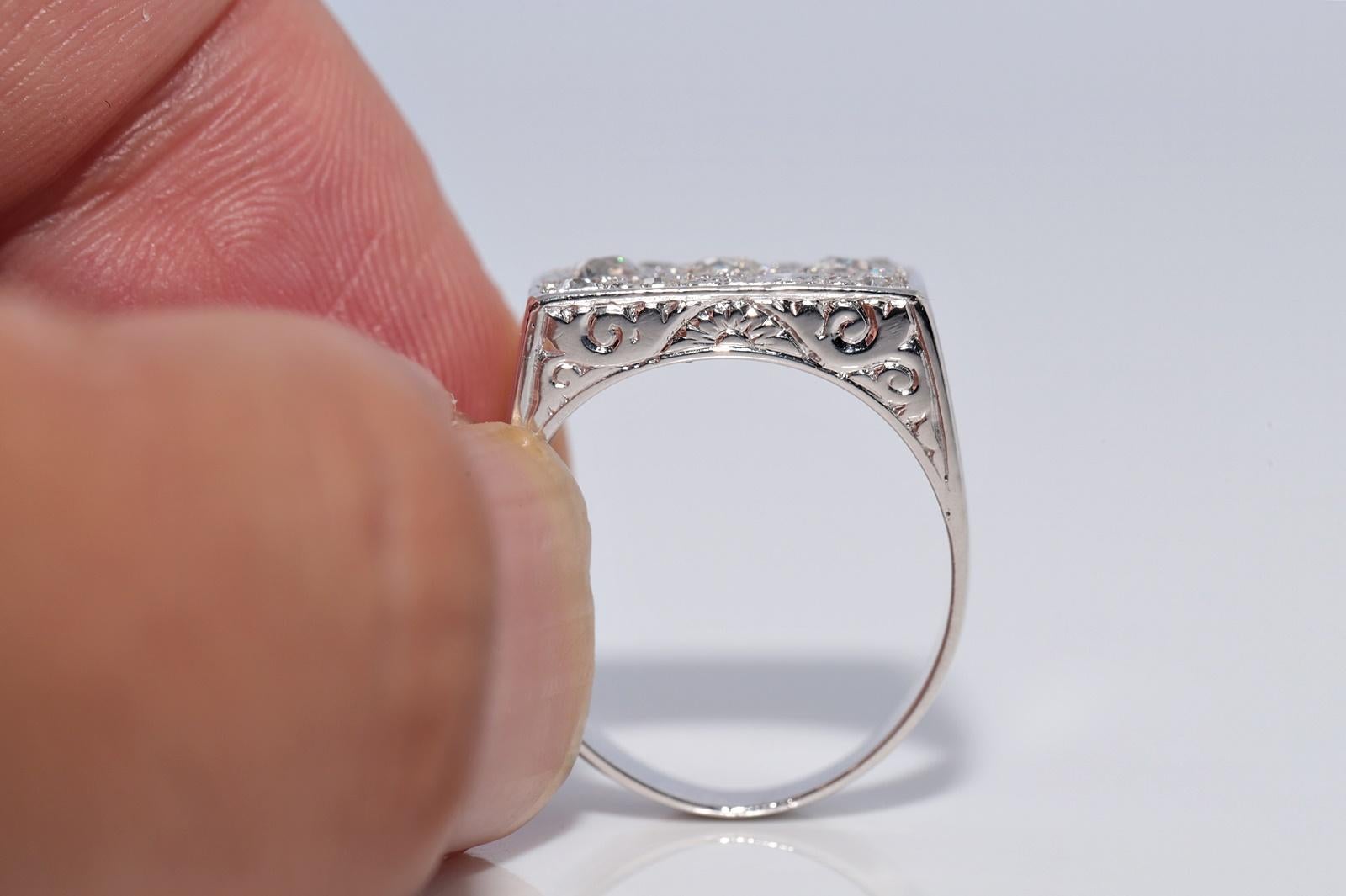 Antiguo anillo decorado con diamantes naturales talla antigua Art Decó de oro de 18 quilates de la década de 1920 en venta 5