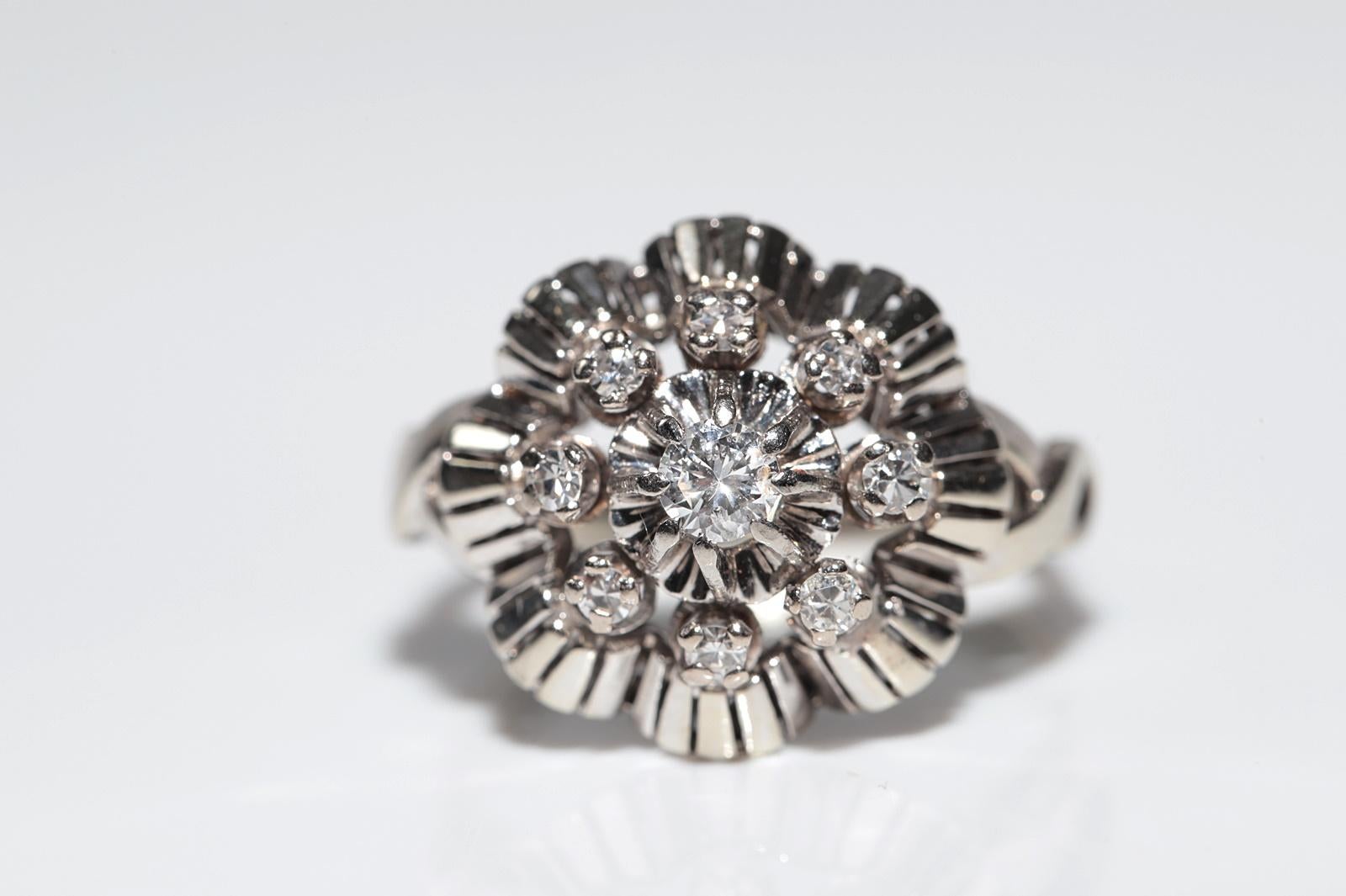 Taglio brillante Anello antico CIRCA 1920 Art Decor, realizzato a mano in oro 18 carati con diamanti naturali in vendita