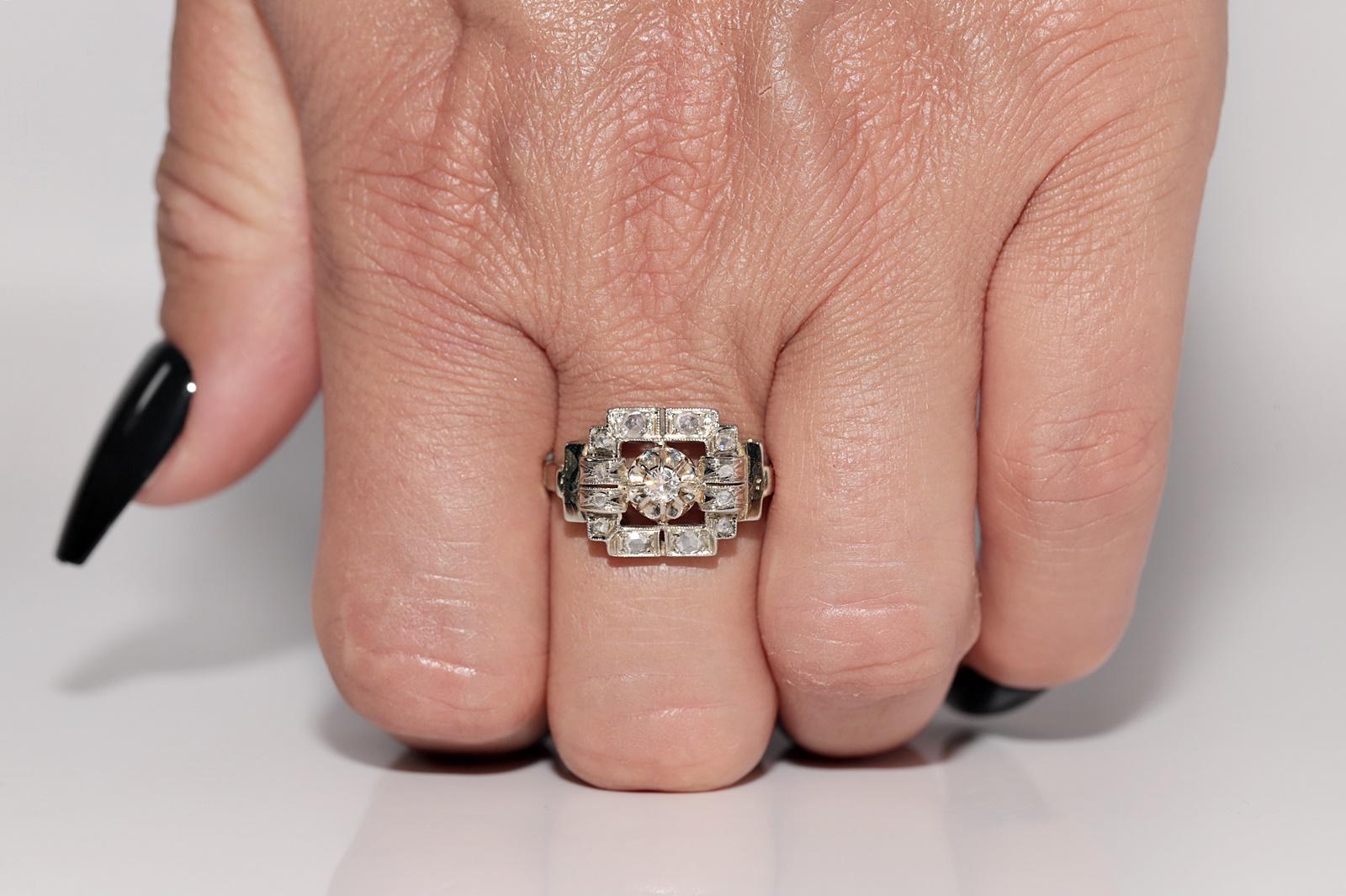 Antique Circa 1920s Art Deco Handcrafted 18k Gold Natural Diamond Ring For Sale 10