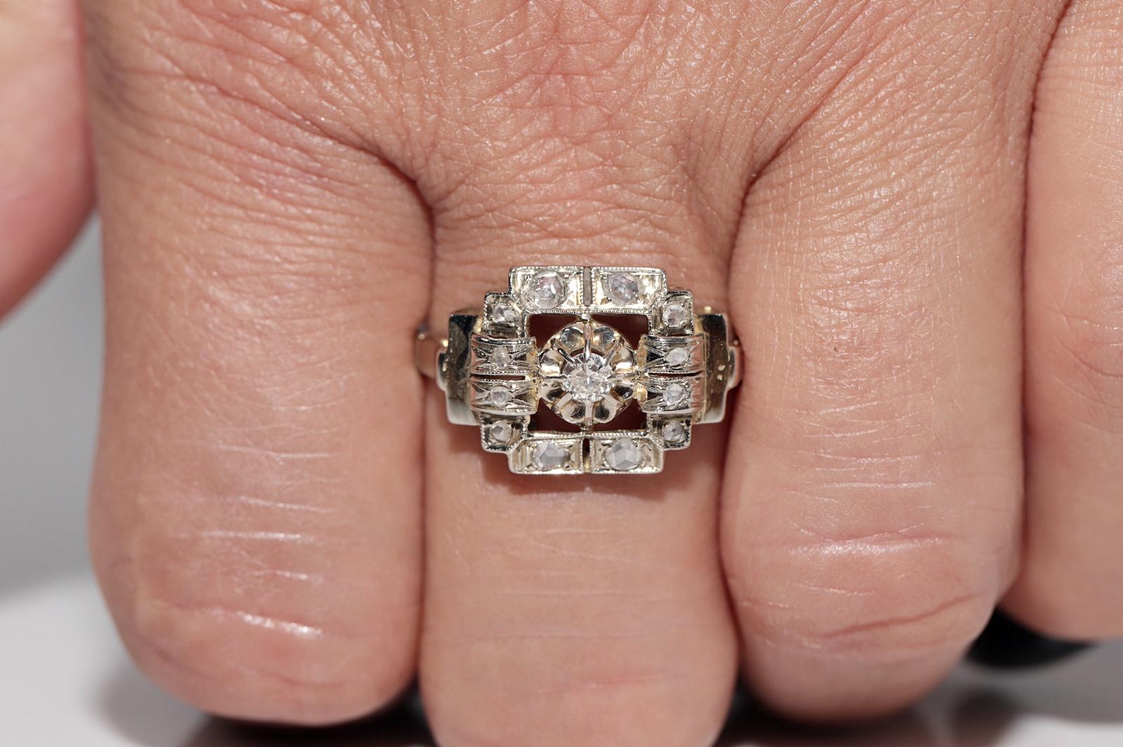 Antique Circa 1920s Art Deco Handcrafted 18k Gold Natural Diamond Ring For Sale 11