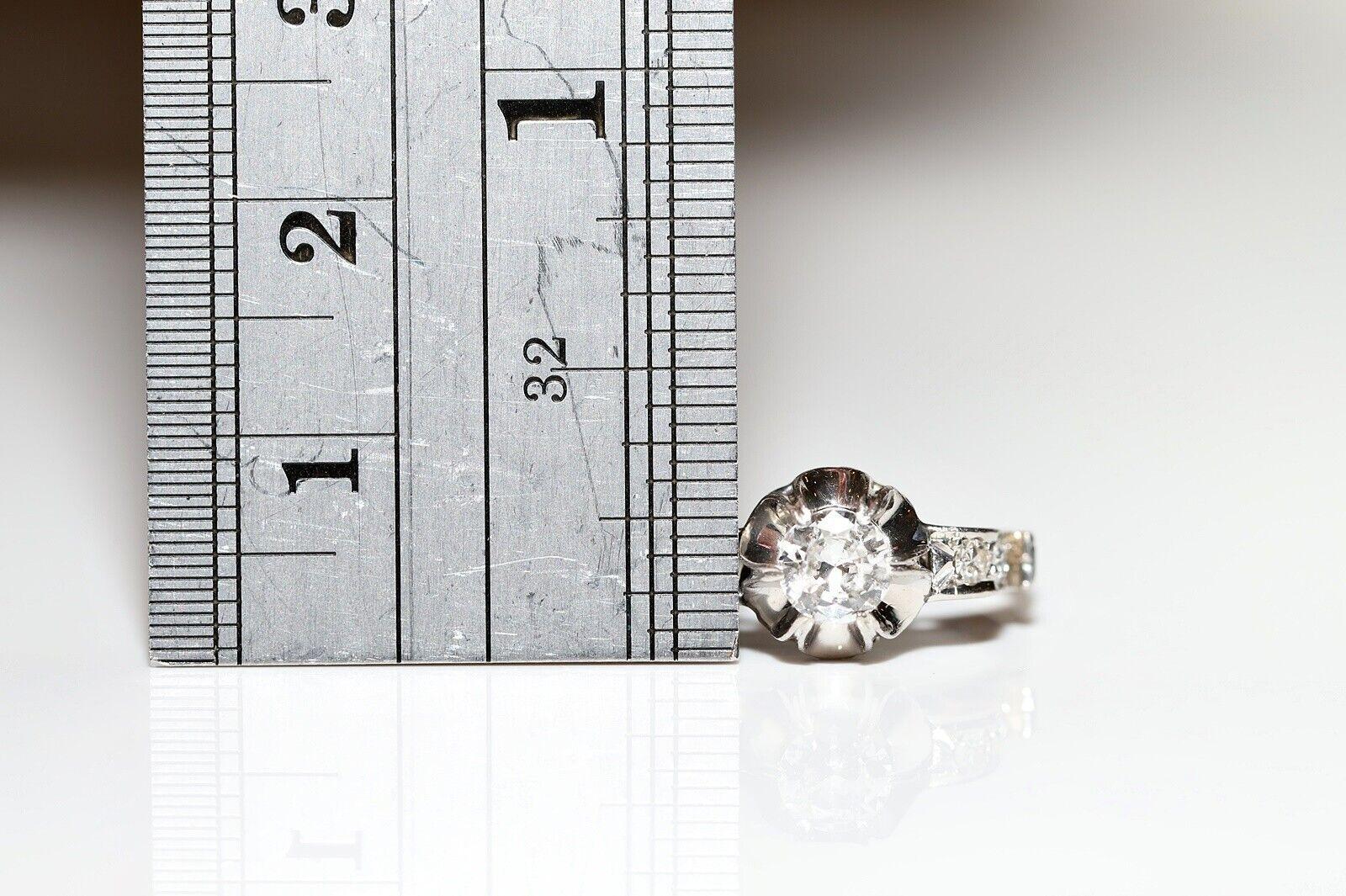 Antique Circa 1920s Art Deco Platinum Natural Diamond Decorated Ring For Sale 2