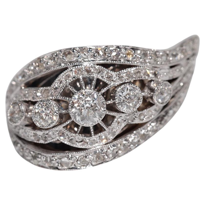 Antique Circa 1920s Hand Crafted Art Deco 18k Gold Natural Diamond Ring (Bague en or 18k avec diamant naturel)