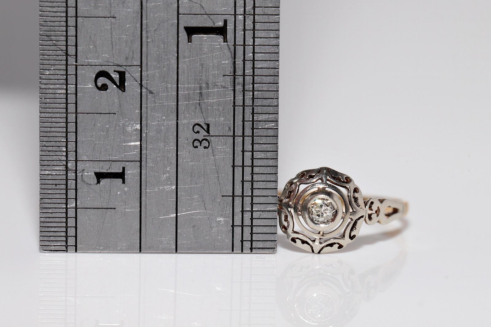 Bague solitaire ancienne des années 1920, fabriquée à la main en or 18 carats avec diamants naturels en vente 5