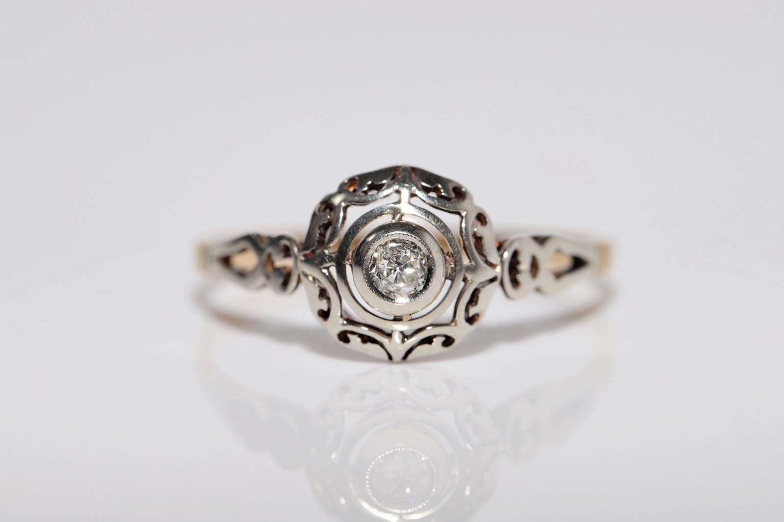 Taille vieille mine Bague solitaire ancienne des années 1920, fabriquée à la main en or 18 carats avec diamants naturels en vente