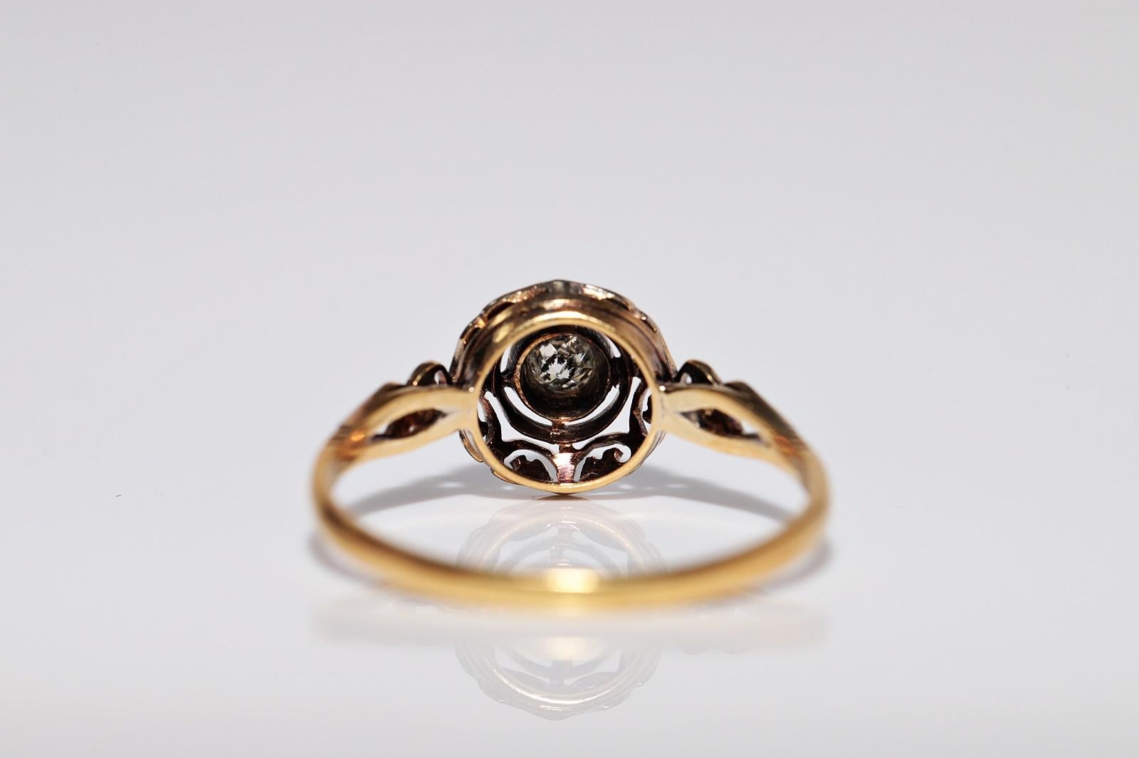 Bague solitaire ancienne des années 1920, fabriquée à la main en or 18 carats avec diamants naturels en vente 2