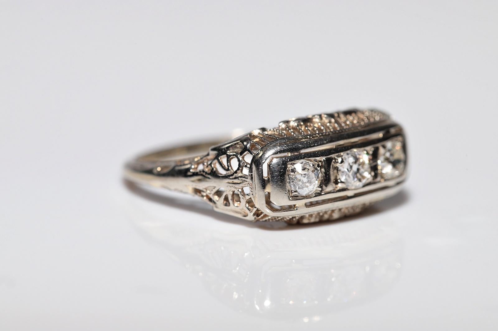 Ancienne bague Art déco des années 1920, fabriquée à la main en or 18 carats avec diamants naturels en vente 5