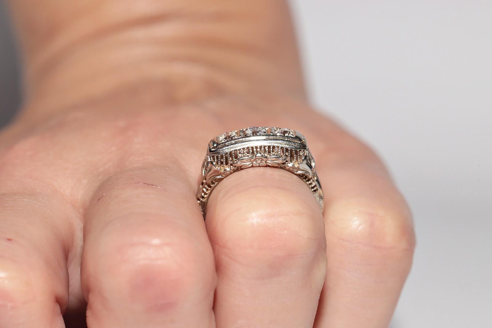 Ancienne bague Art déco des années 1920, fabriquée à la main en or 18 carats avec diamants naturels en vente 1