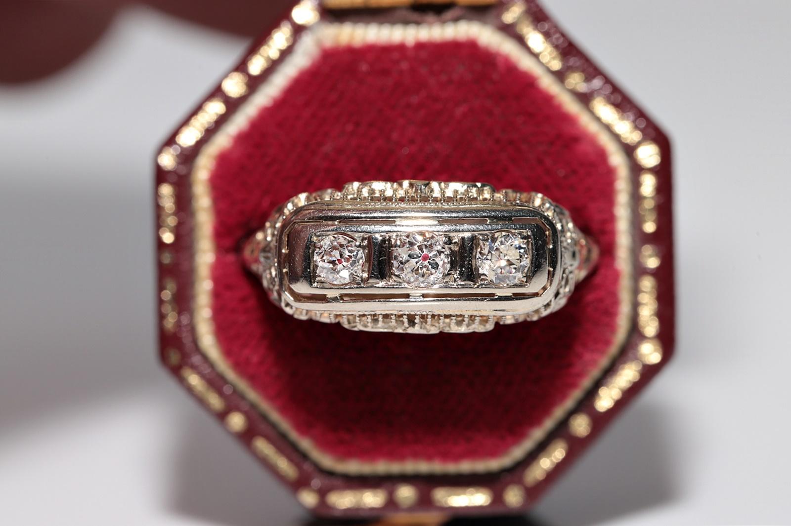 Ancienne bague Art déco des années 1920, fabriquée à la main en or 18 carats avec diamants naturels en vente 2