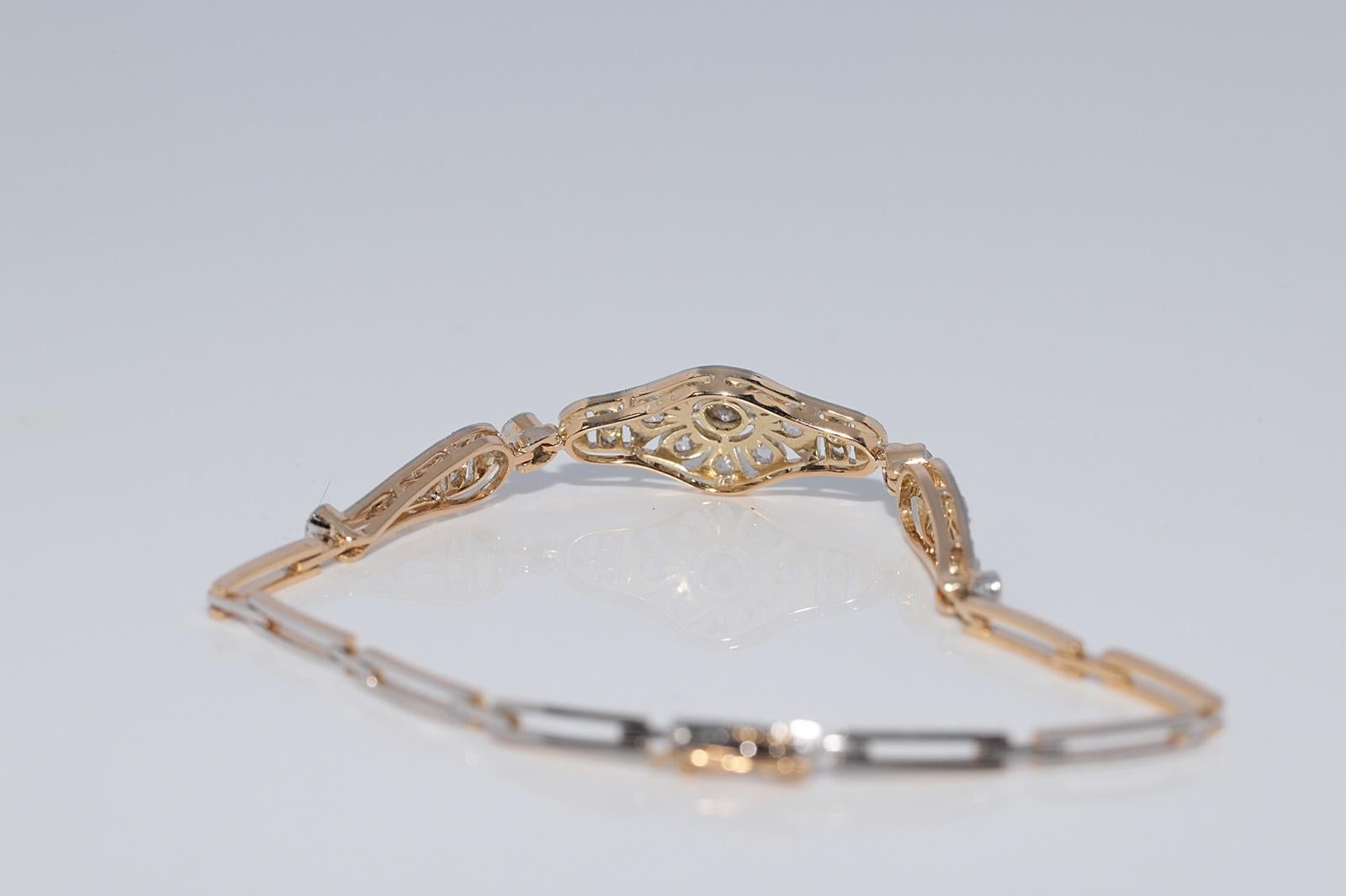 Antike CIRCA 1920er Jahre handgefertigt Art Deco 18k Gold natürlichen Diamant-Armband im Angebot 4