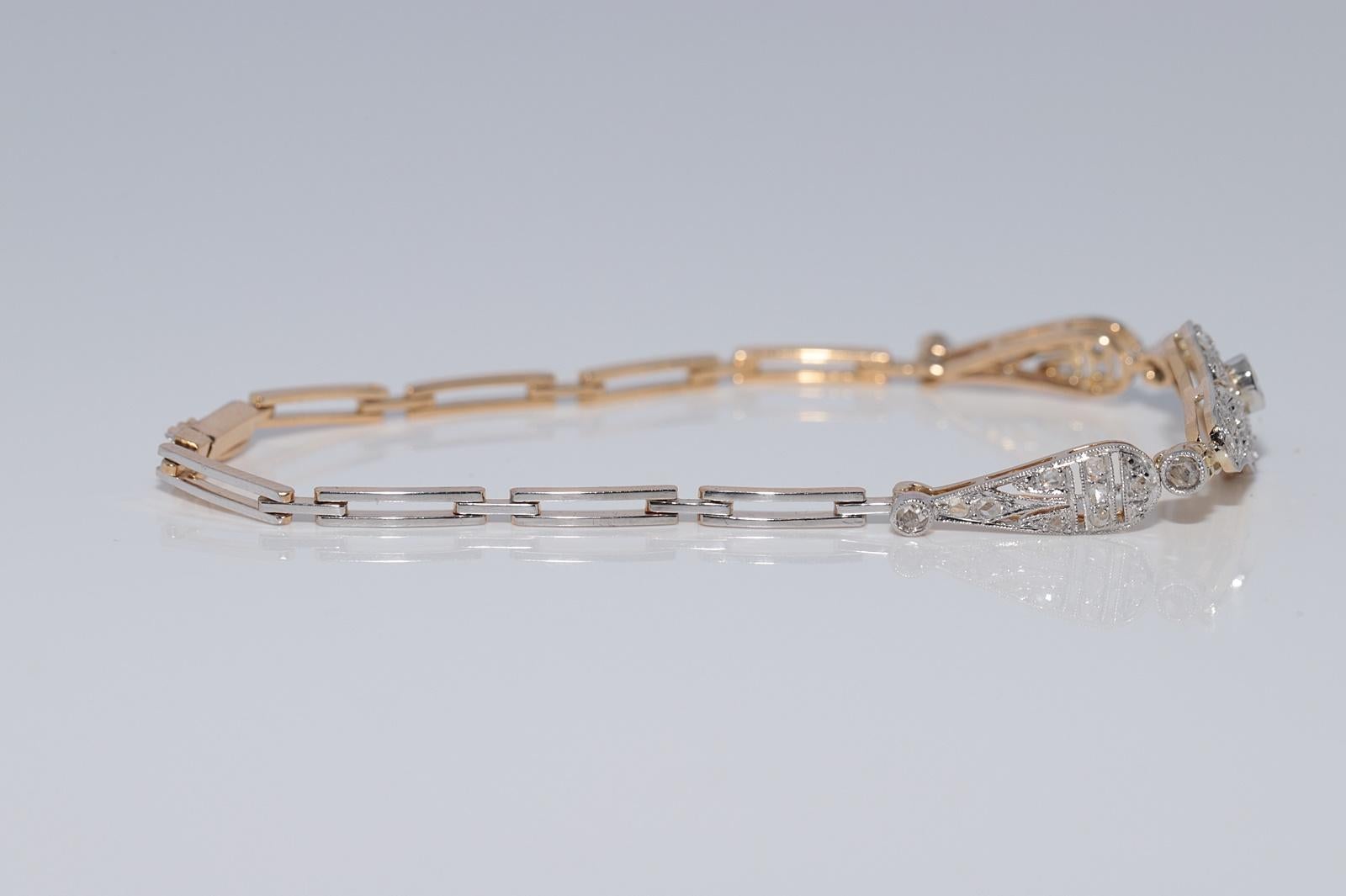 Antike CIRCA 1920er Jahre handgefertigt Art Deco 18k Gold natürlichen Diamant-Armband im Angebot 3