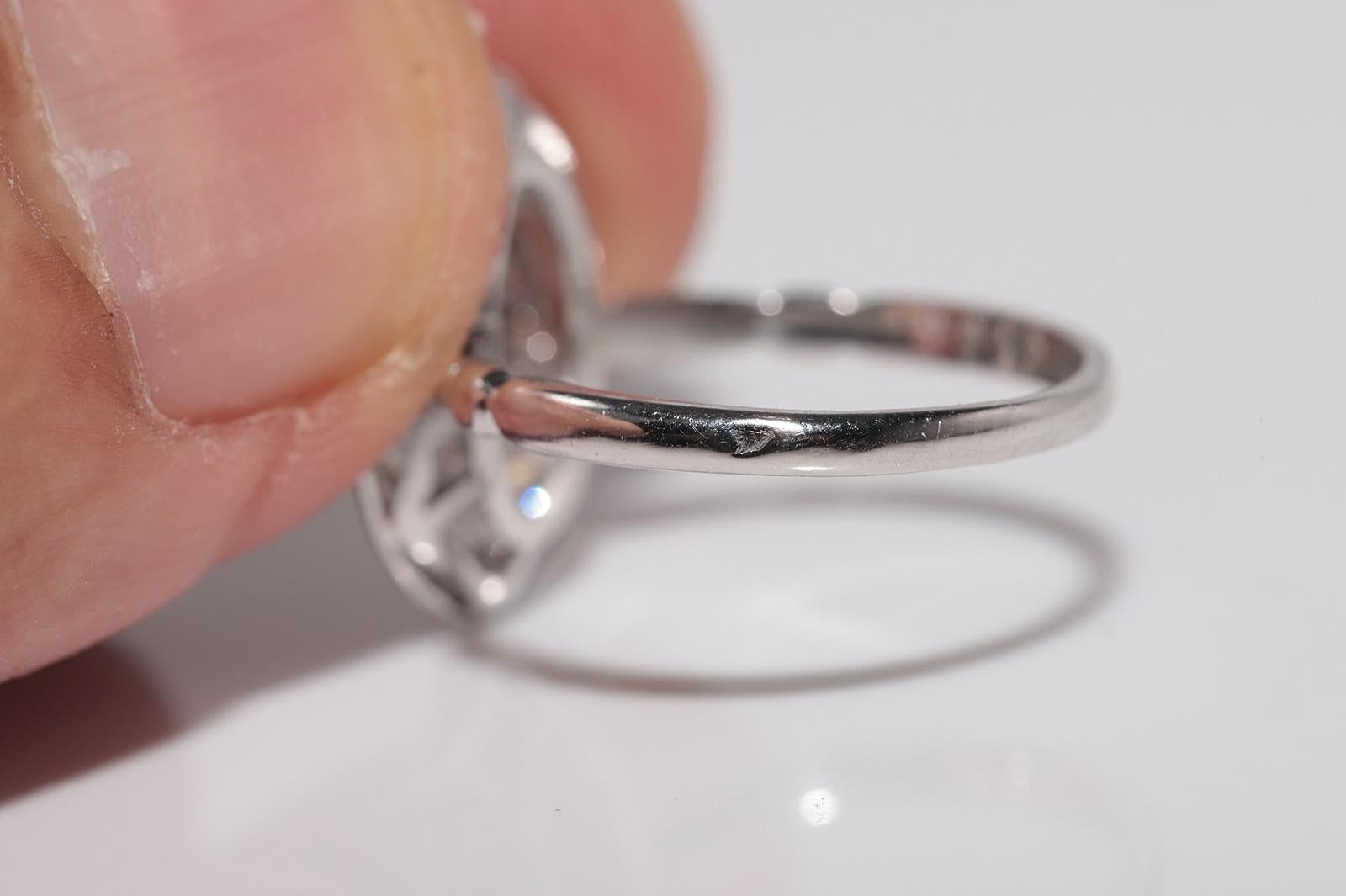 Bague ancienne en platine Art Deco des années 1920, faite à la main, avec diamant naturel en vente 9